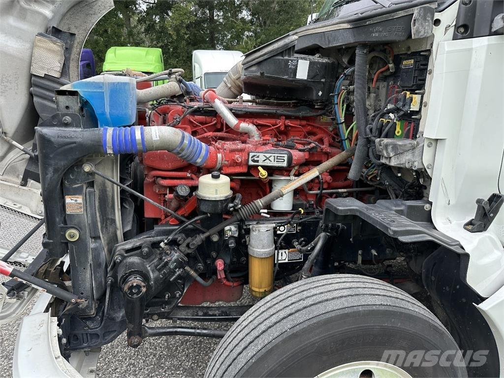 Kenworth T680 Sattelzugmaschinen