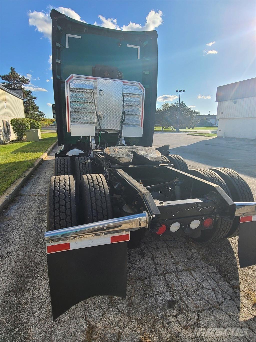 Kenworth T680 Sattelzugmaschinen