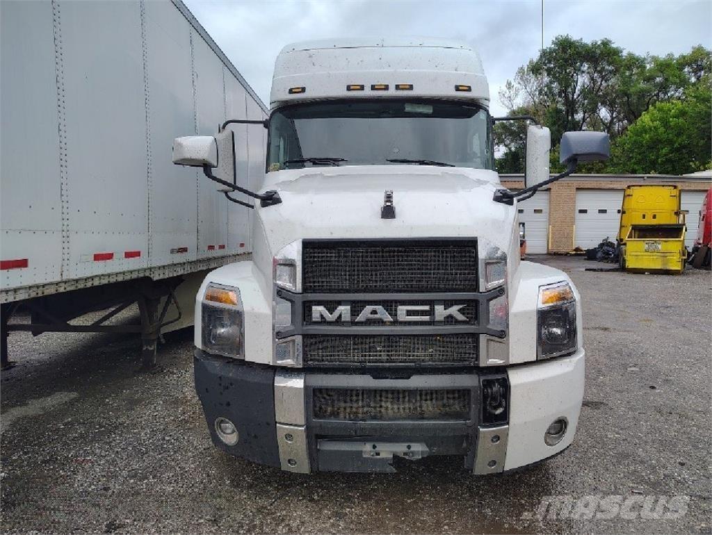 Mack Anthem 64T Sattelzugmaschinen