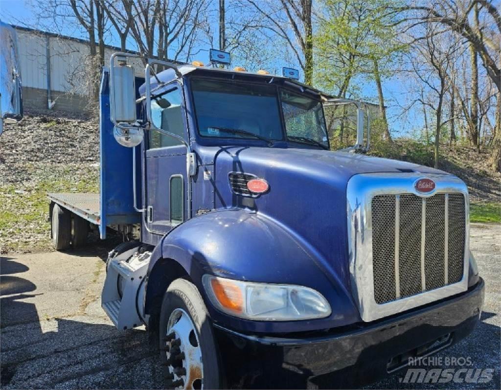 Peterbilt 337 Pritschenwagen/Pritschenwagen mit Seitenklappe