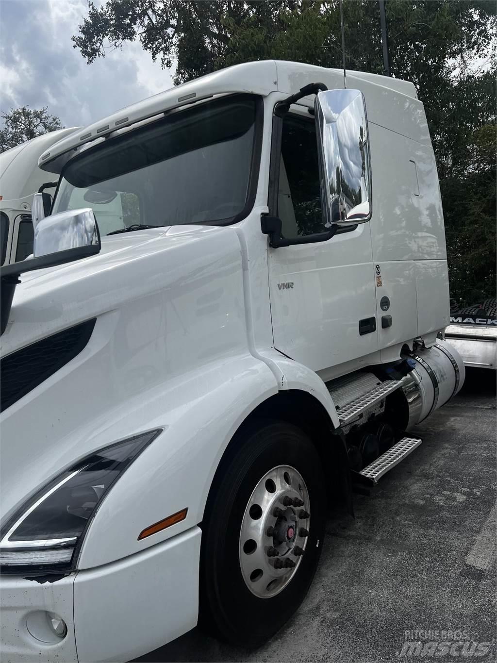 Volvo VNR64T640 Sattelzugmaschinen