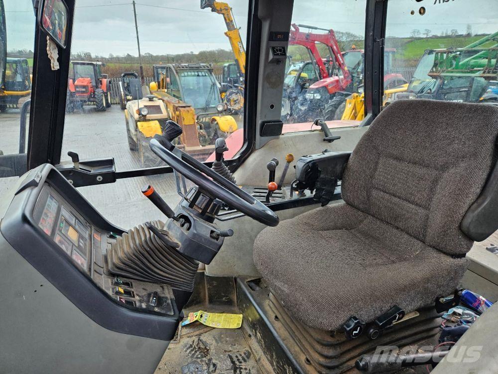 Case IH 5140 Pro Traktoren