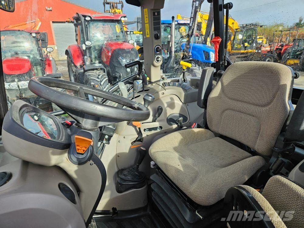 Case IH Farmall 115 c Traktoren