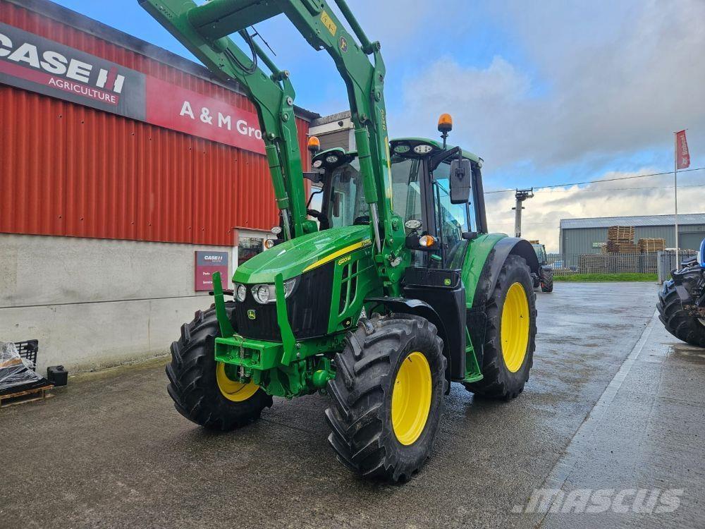John Deere 6120M Traktoren