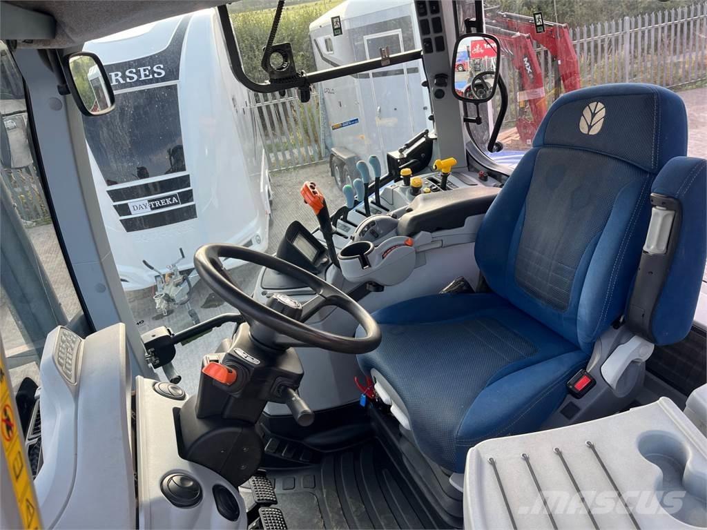 New Holland T7.210 Traktoren
