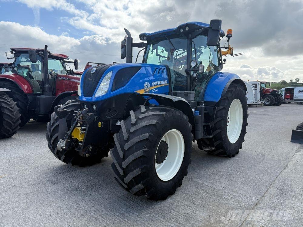 New Holland T7.230 Traktoren