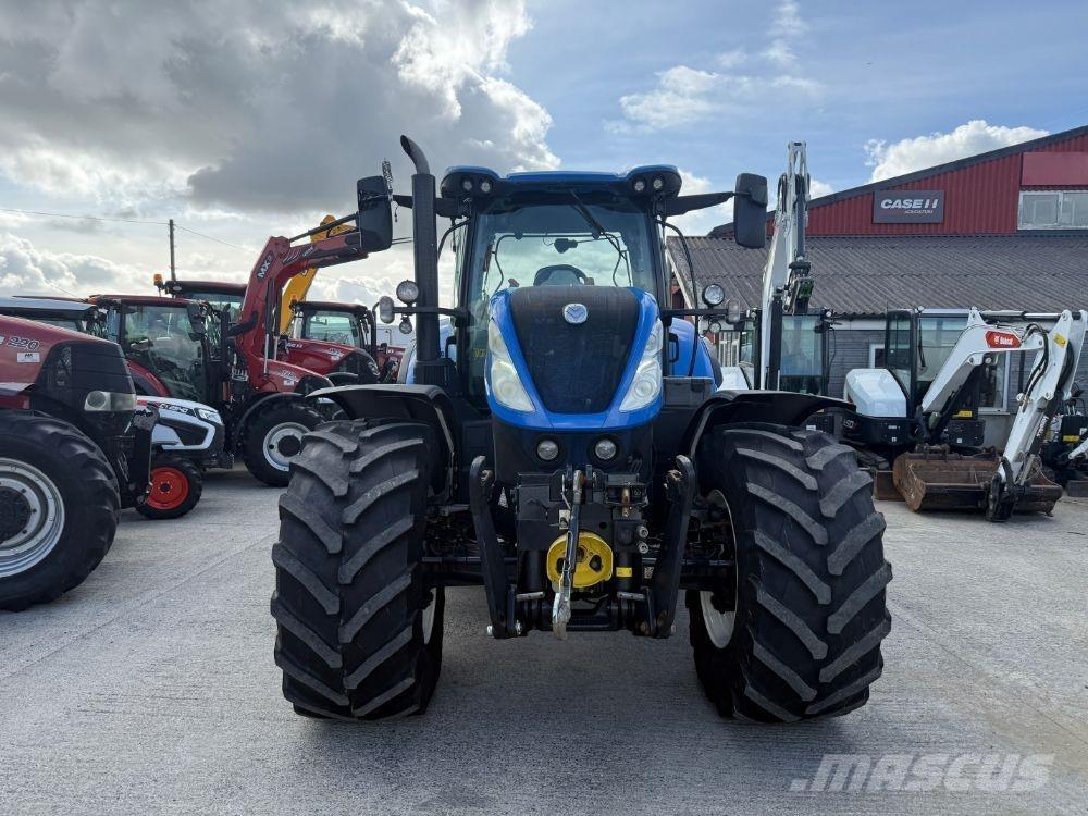 New Holland T7.230 Traktoren