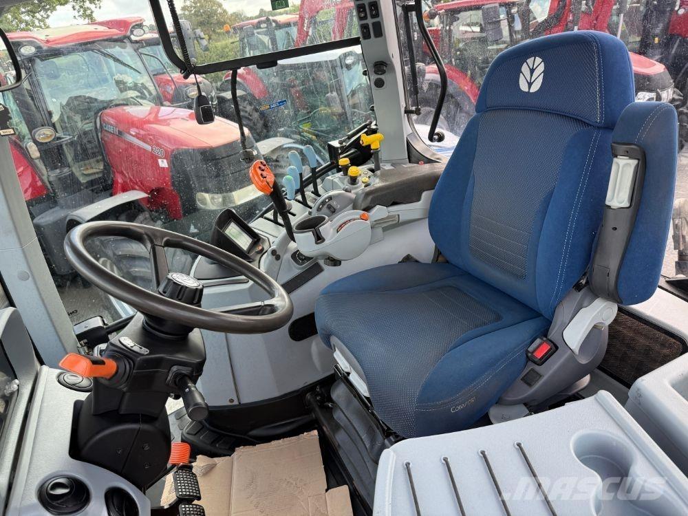 New Holland T7.230 Traktoren