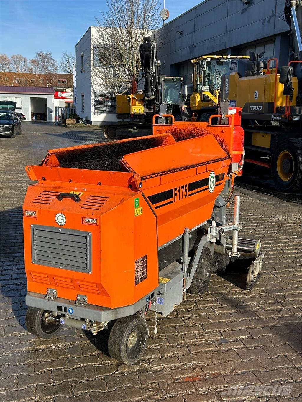  F175 F175 Strassenfertiger