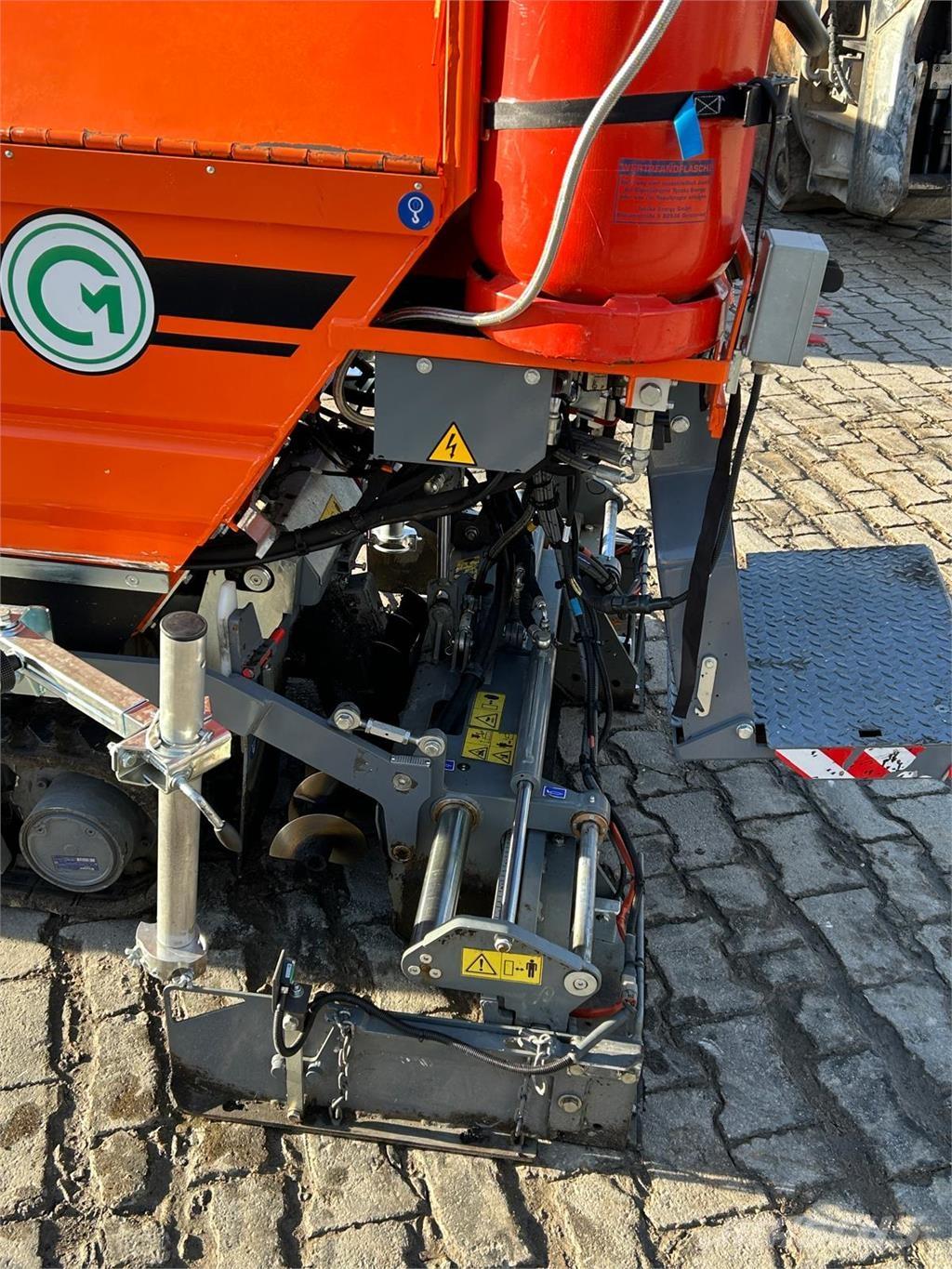  F180T F180T Strassenfertiger