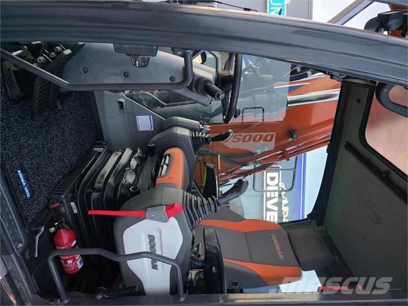 Doosan DX140W-5 Mobilbagger