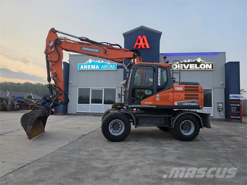 Doosan DX140W-5 Mobilbagger
