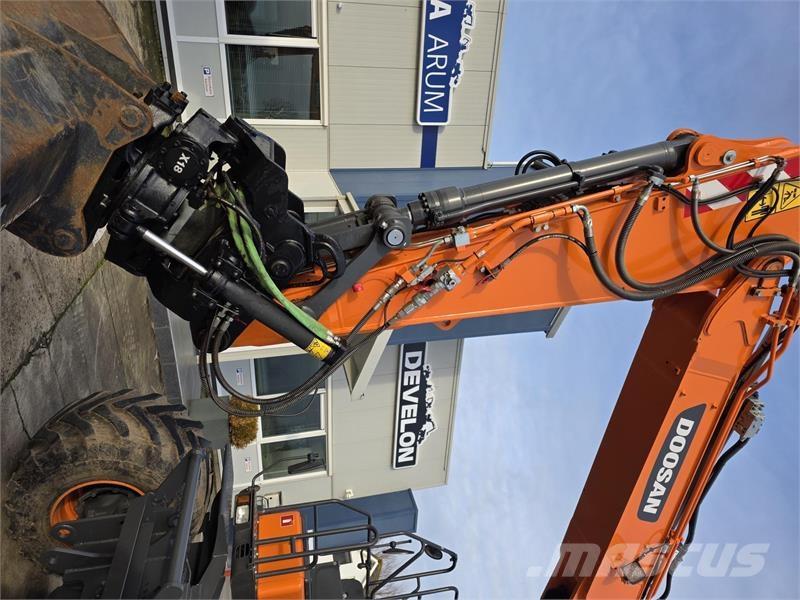 Doosan DX160W-5 Mobilbagger