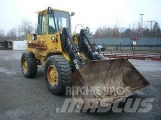 CAT IT18B Radlader