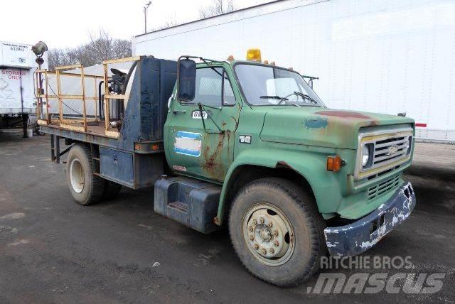 Chevrolet C60 Pritschenwagen/Pritschenwagen mit Seitenklappe
