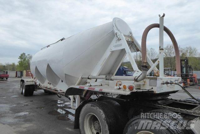 Fruehauf Bulk Tankanhänger