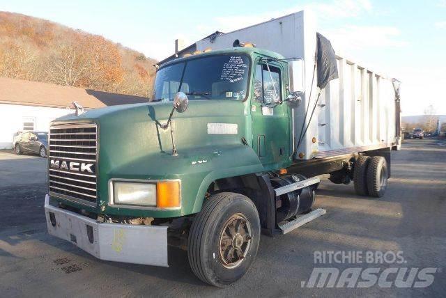Mack CH612 Kipper