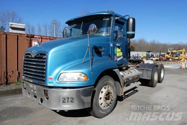 Mack CXN613 Wechselfahrgestell