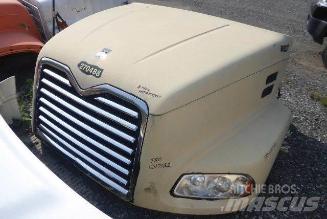 Mack CXU612 Transport Sonstige