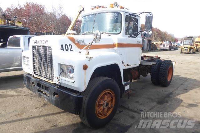 Mack R690T Wechselfahrgestell