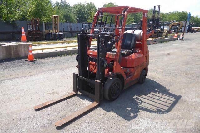 Toyota 7FGCU25 Heftrucks overige