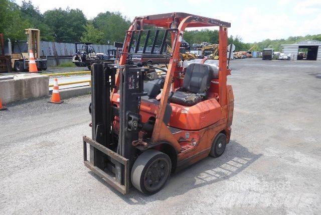 Toyota 7FGCU25 Heftrucks overige