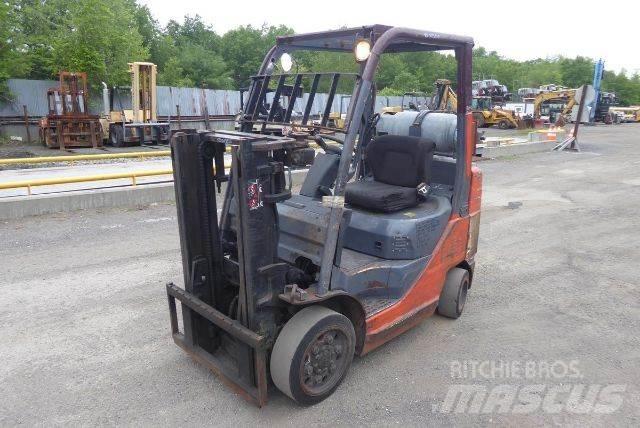 Toyota 8FGCU25 Heftrucks overige