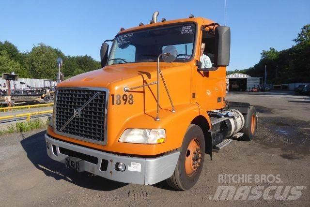 Volvo VNM42T Wechselfahrgestell