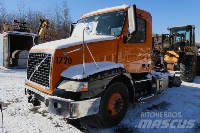 Volvo VNM42T Wechselfahrgestell
