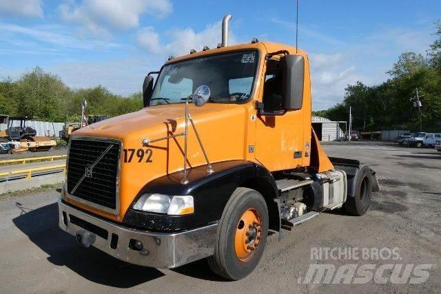 Volvo VNM42T Wechselfahrgestell