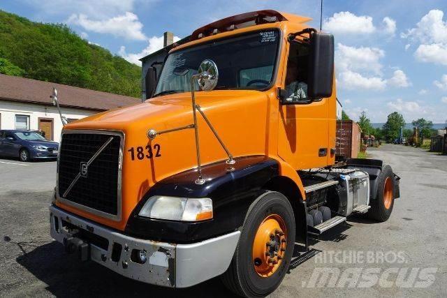 Volvo VNM42T Wechselfahrgestell