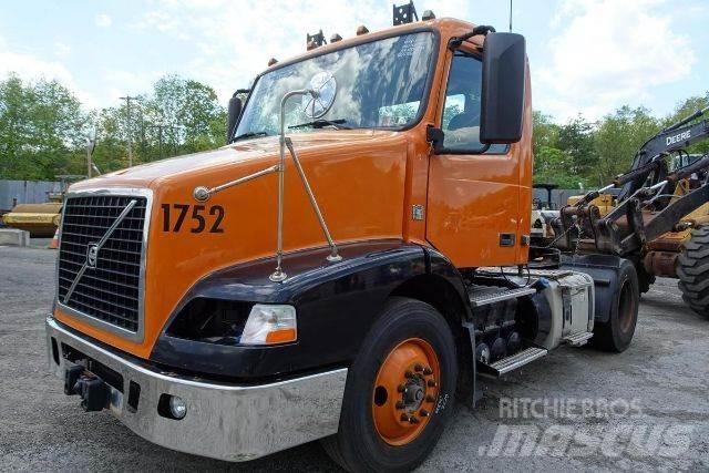 Volvo VNM42T Wechselfahrgestell