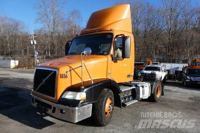 Volvo VNM42T Wechselfahrgestell