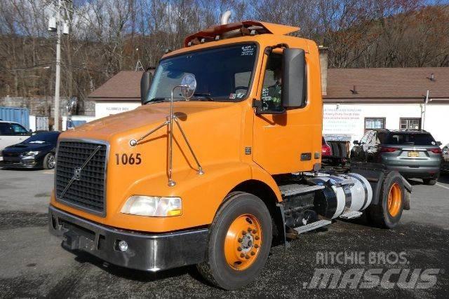 Volvo VNM42T Wechselfahrgestell