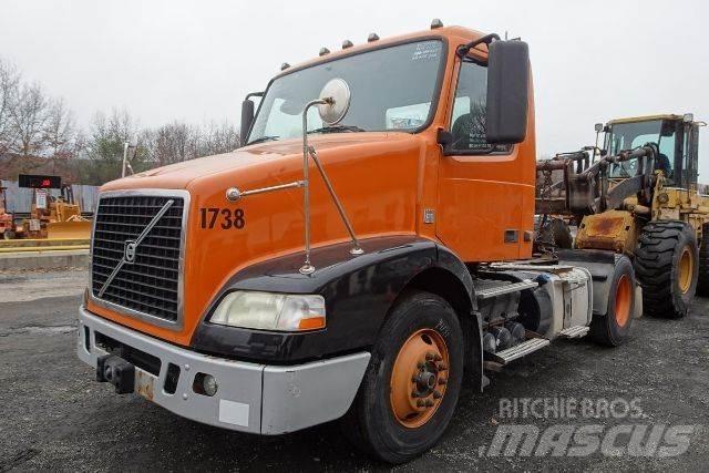 Volvo VNM42T Wechselfahrgestell