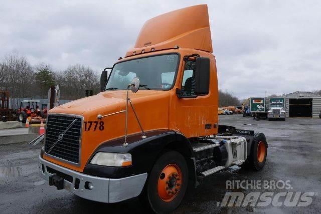Volvo VNM42T Wechselfahrgestell
