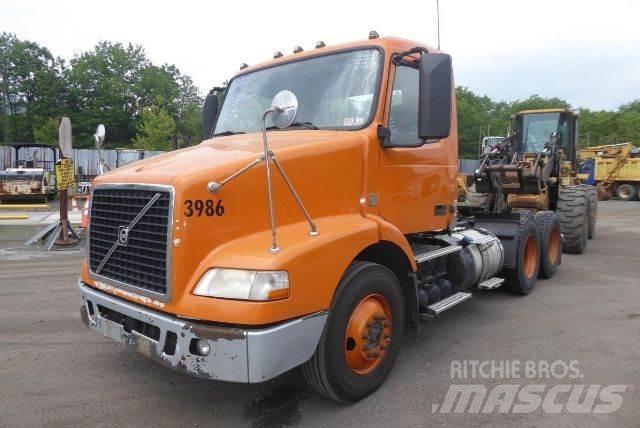 Volvo VNM64T Wechselfahrgestell