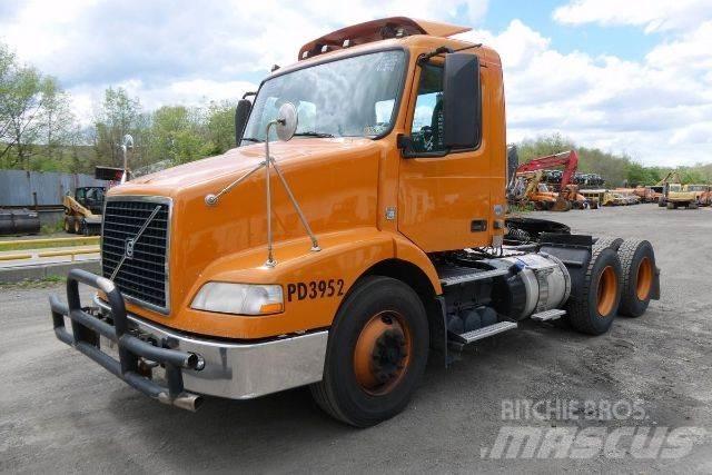 Volvo VNM64T Wechselfahrgestell