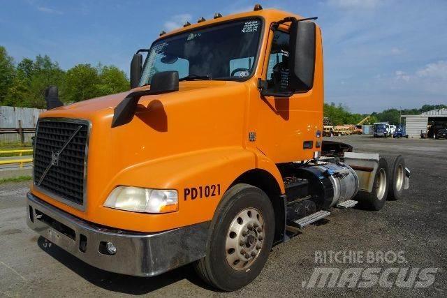 Volvo VNM64T Wechselfahrgestell