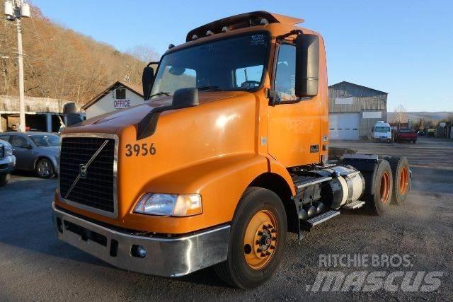 Volvo VNM64T Wechselfahrgestell