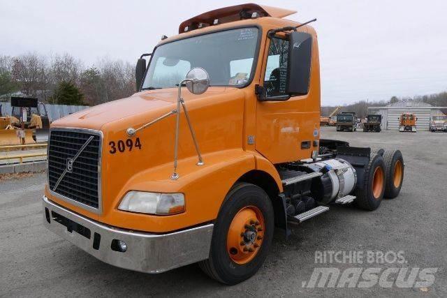 Volvo VNM64T Wechselfahrgestell