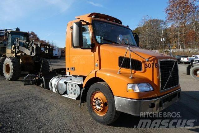 Volvo VNM64T Wechselfahrgestell