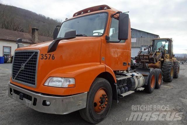 Volvo VNM64T Wechselfahrgestell