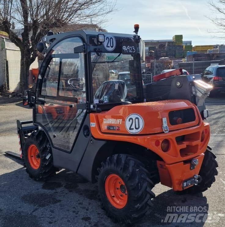 Ausa T144H Teleskoplader