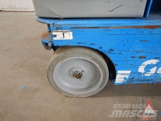Genie GR-15 Gelenkteleskoparbeitsbühnen