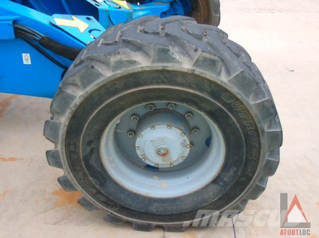 Genie Z-135/70 Gelenkteleskoparbeitsbühnen