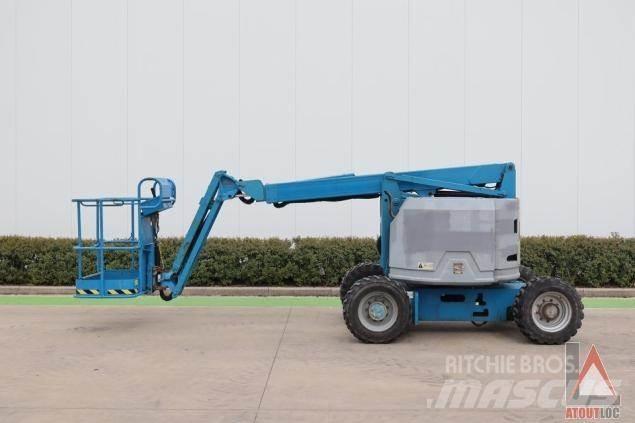 Genie Z34-22RT Gelenkteleskoparbeitsbühnen