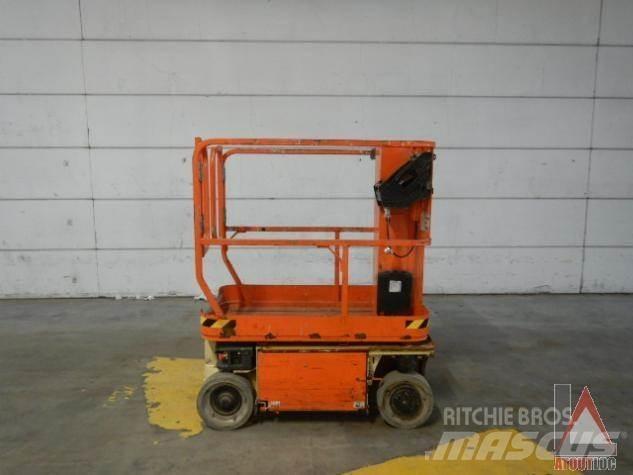 JLG 1230ES Gelenkteleskoparbeitsbühnen