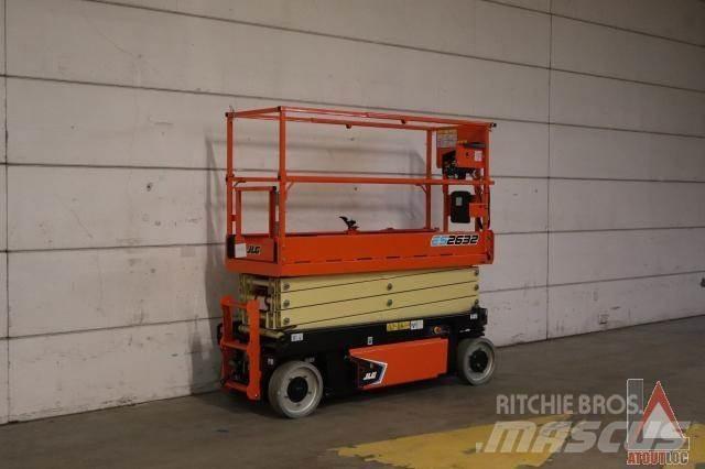 JLG 2632ES Gelenkteleskoparbeitsbühnen