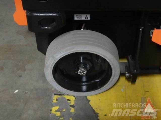 JLG R4045 Gelenkteleskoparbeitsbühnen